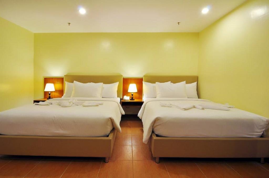 סבו The Well Hotel מראה חיצוני תמונה