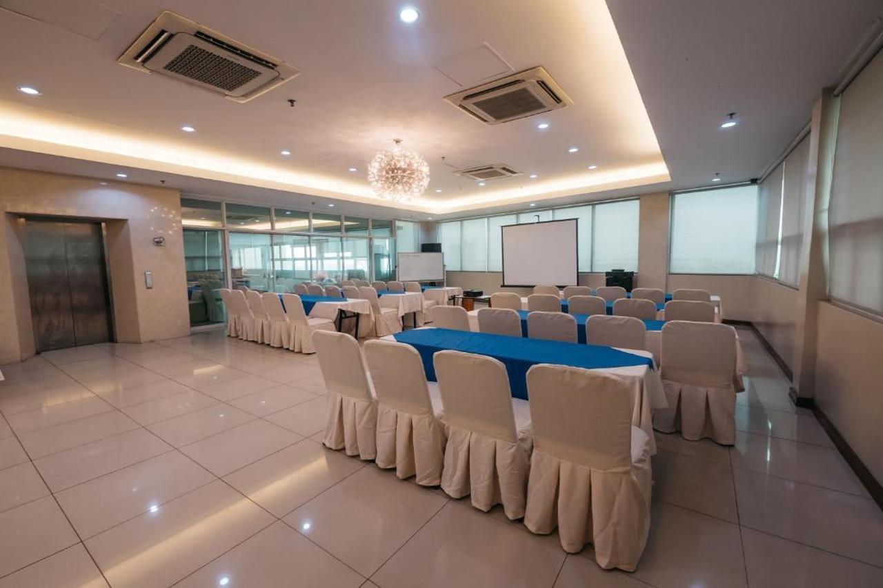 סבו The Well Hotel מראה חיצוני תמונה