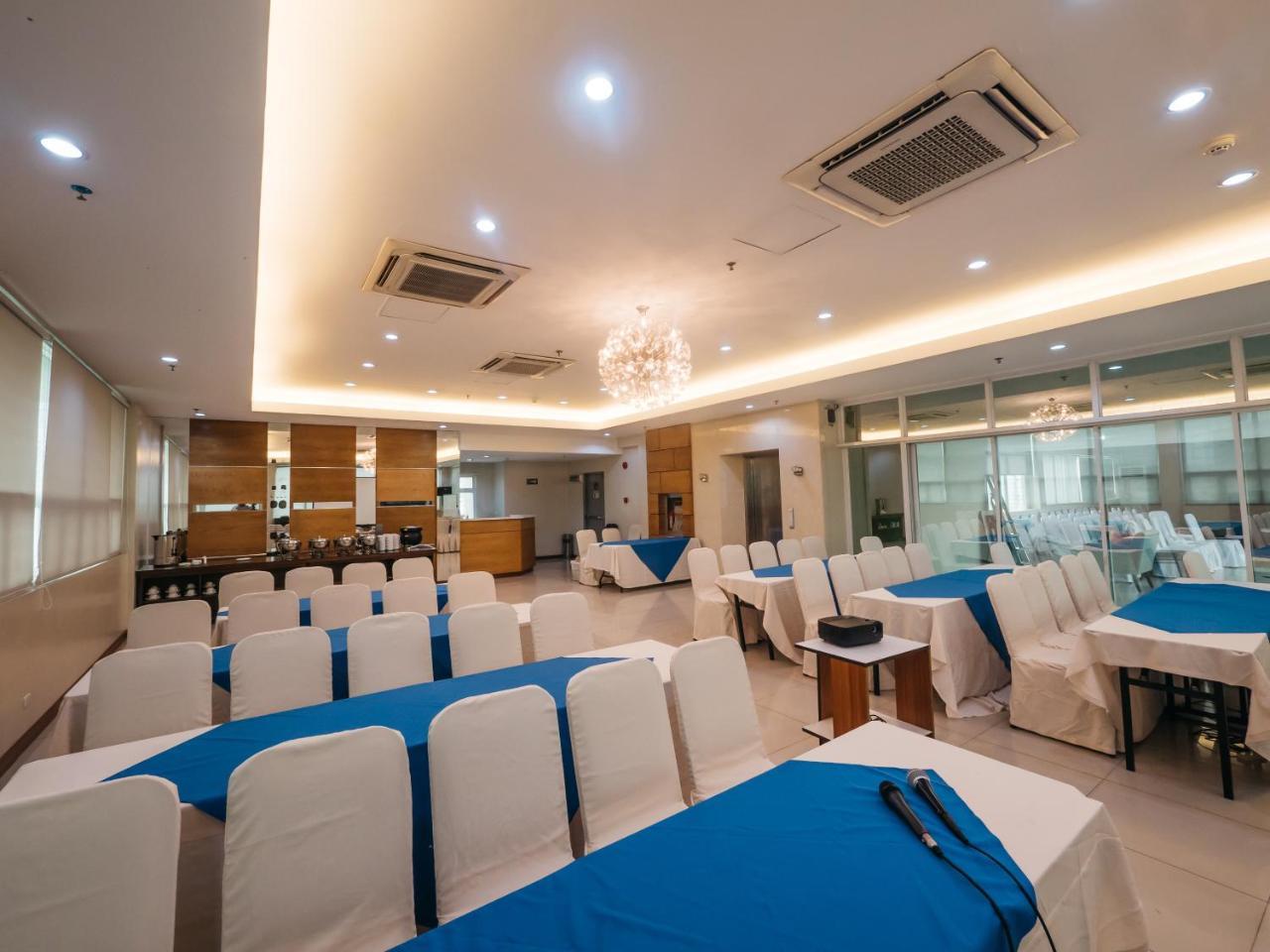 סבו The Well Hotel מראה חיצוני תמונה
